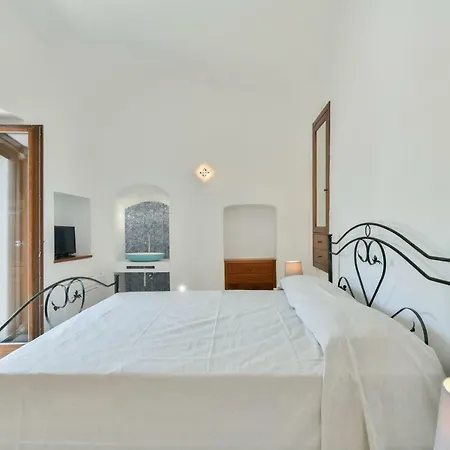 Holiday home Don Mimi Acciaroli